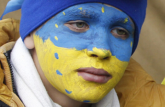 Более 45% украинцев захотели проведения досрочных президентских выборов