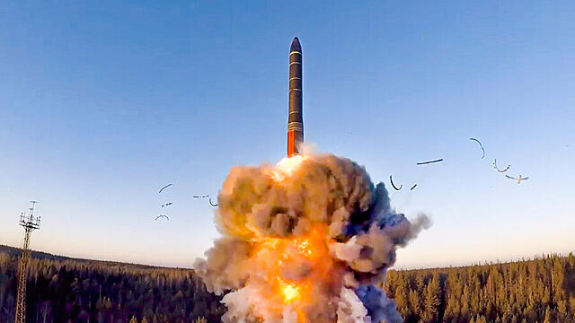 В России начались учения по подготовке и применению нестратегического ядерного оружия