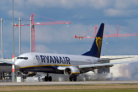 Ryanair: Самолет не мог не приземлиться в Минске