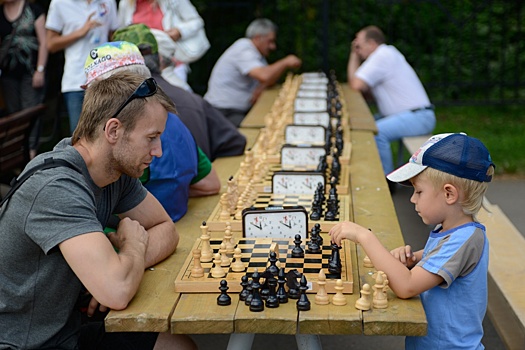 В Строгинской пойме состоятся соревнования по шашкам и шахматам