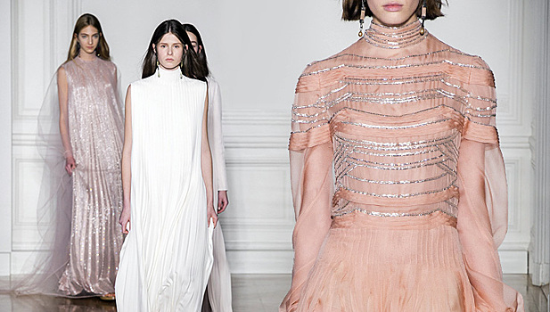 Греческие богини в коллекции Valentino Couture