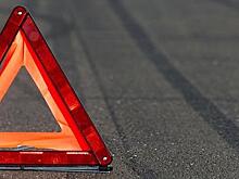 В Екатеринбурге Приора влетела в троллейбус