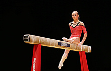 Комова, вернувшаяся в гимнастику после большого перерыва, хочет вновь стать лучшей в мире