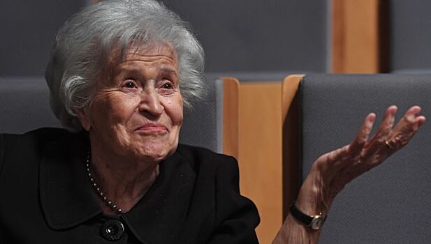 Железная леди мирового искусства: легендарной Ирине Антоновой 98 лет