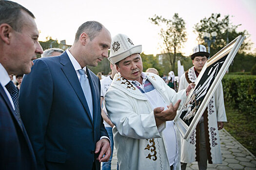 Участники форума "Евразия Global" отметили День народов Оренбуржья