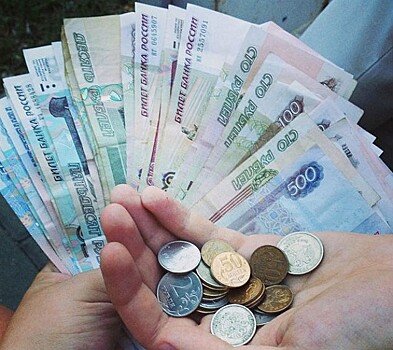 Саратовским бюджетникам поднимут зарплаты