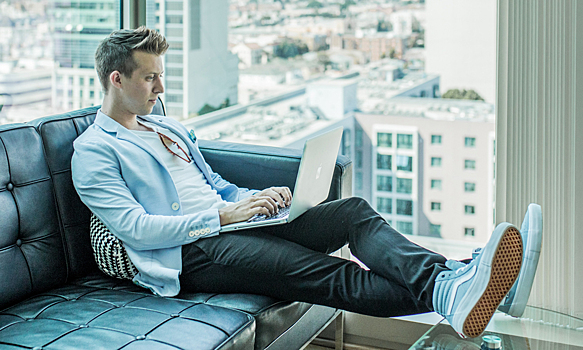 Как стать программистом с нуля: инструкция и особенности профессии