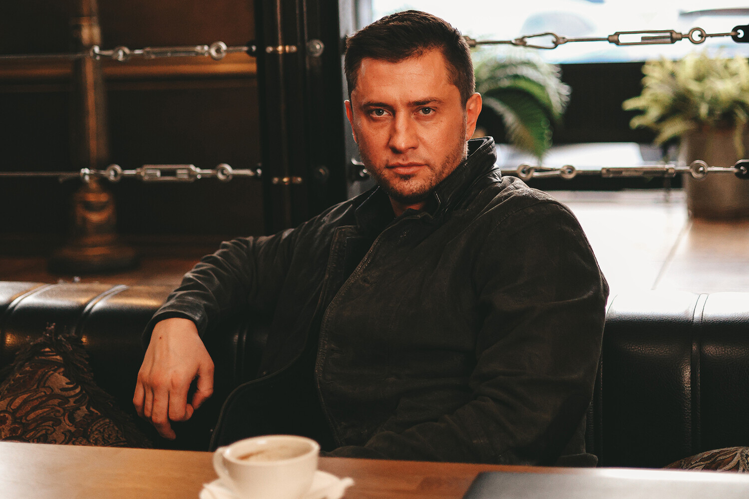 Актер Павел Прилучный признался, что потерял почти всех друзей