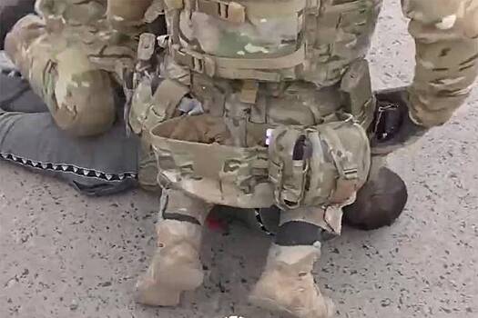 Признания передавшего Украине данные о военном коменданте ЛНР попали на видео