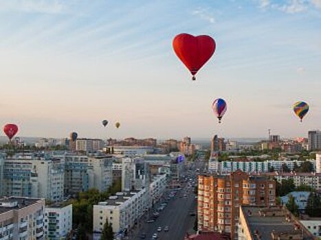 «Мы и есть ветер»: в Уфе стартовал третий фестиваль воздухоплавания «Самрау»