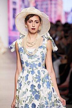 Специальный показ Вячеслава Зайцева на Mersedes Benz Fashion Week посвящен москвичам