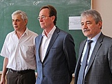 Префект Зеленограда Анатолий Смирнов посетил МИЭТ