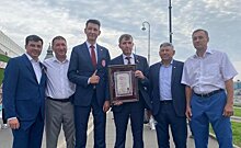 Самозанятые Татарстана установили рекорд России по самому длинному торговому прилавку