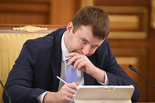 Глава МЭР пообещал устойчивость госфинансов при 40 долларах за баррель нефти