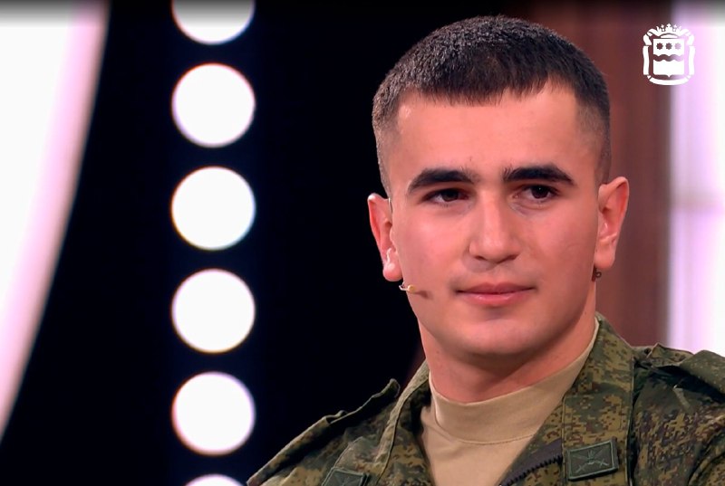 Амурчанин, который чуть не лишился руки в зоне СВО, принял участие в шоу Андрея Малахова