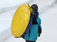СК проверит челябинца, прокатившего сына на привязанной к машине доске