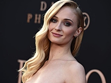 «Излучаю энергию топа». Тернер призналась, за что любит актерскую профессию