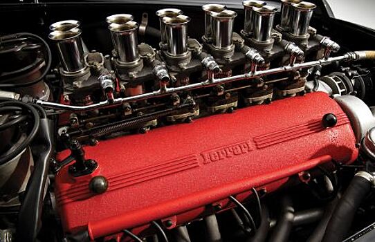 Ferrari сохранит свой мотор V12