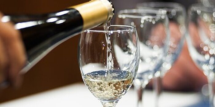 Президент Союза виноделов России оценил риск дефицита шампанского