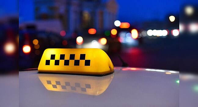 Сочинский таксист: «Мой рекорд — 40 поездок и 700 км за смену»