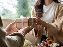 Россиянам подсказали способ быстро выбрать удачный подарок на праздник