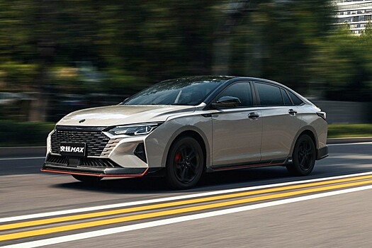 Обновлен седан Dongfeng Aeolus Shine Max, который недавно добрался до России