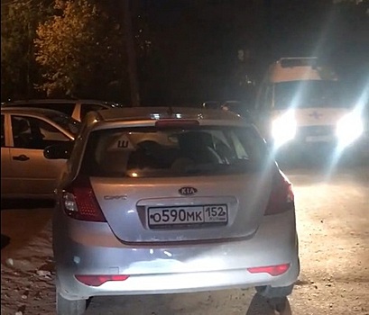 «На дыбу или оправдать?» Водитель с пропуском в Нижегородский кремль не пустил во двор «скорую»