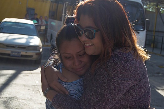 В Сальвадоре отпустили на свободу девушку, осужденную на 30 лет тюрьмы за выкидыш после изнасилования