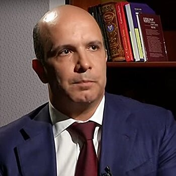 Роман почти что Абрамович. Назначен новый министр экологии