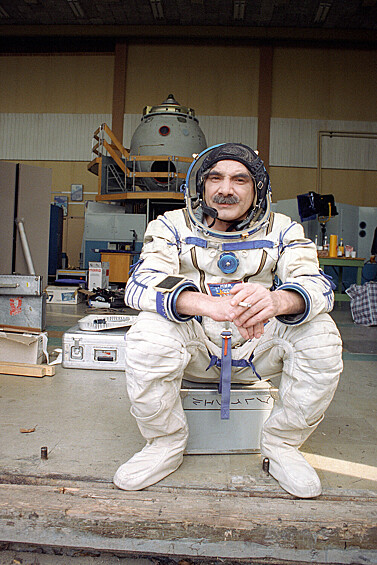 Александр Панкратов-Черный