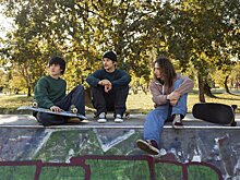 Психолог рассказала о причинах объединения подростков в банды