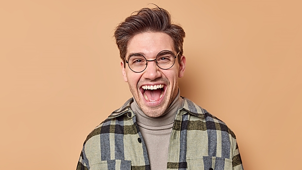 Почему человеку смешно, когда нельзя смеяться