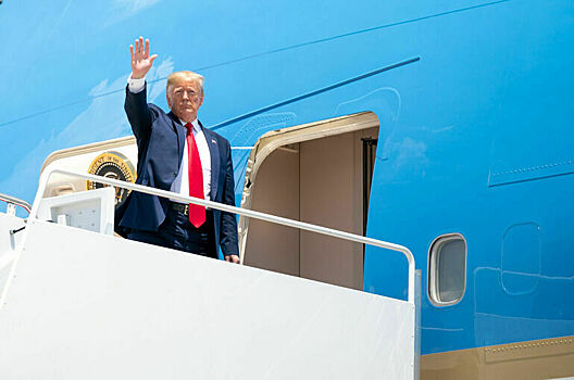 Трамп считает, что трехсторонние переговоры по Украине идут хорошо