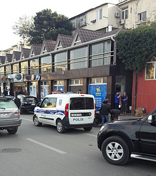 Авария в Баку: на этот раз по вине автомобиля полиции