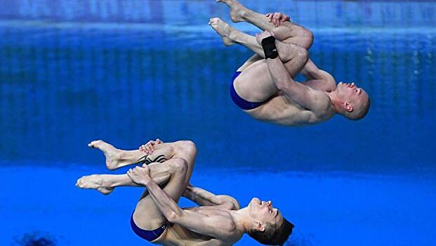 Бондарь занял второе место на этапе Мировой серии в прыжках в воду в Казани