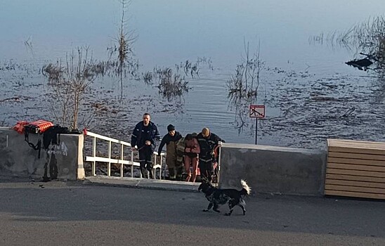 Спасатели вытащили из Волги мужчину с переохлаждением в Нижнем Новгороде