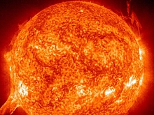 Выброс солнечной плазмы пройдет мимо Земли