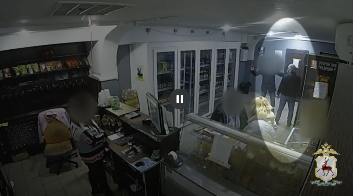 Нижегородца зверски избили до потери сознания в баре