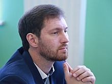 Омского депутата арестовали на 10 суток за съемку на избирательном участке