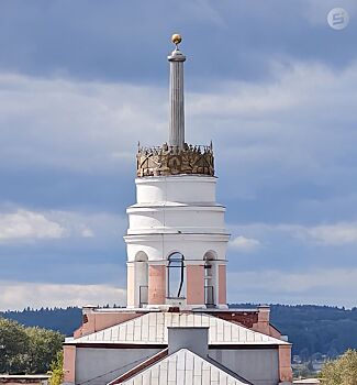 В Ижевске могут не успеть восстановить двуглавого орла на заводской башне ко Дню оружейника