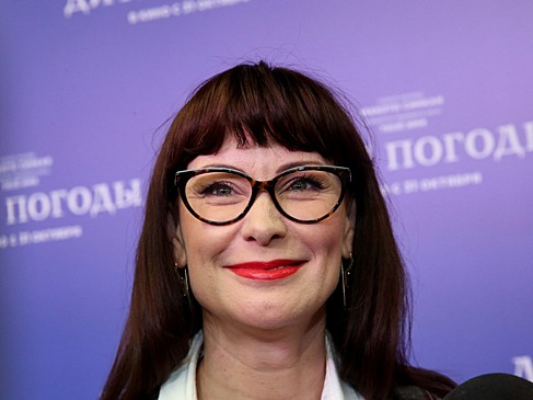 50-летняя Нонна Гришаева поделилась редкими фотографиями с молодым мужем