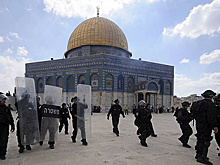 СМИ: возле мечети Аль-Акса в Восточном Иерусалиме начался пожар