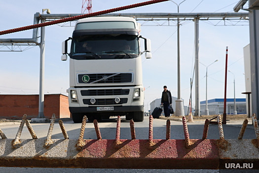 В Финляндии сообщили о беженцах, прибывающих на границу из России на самокатах