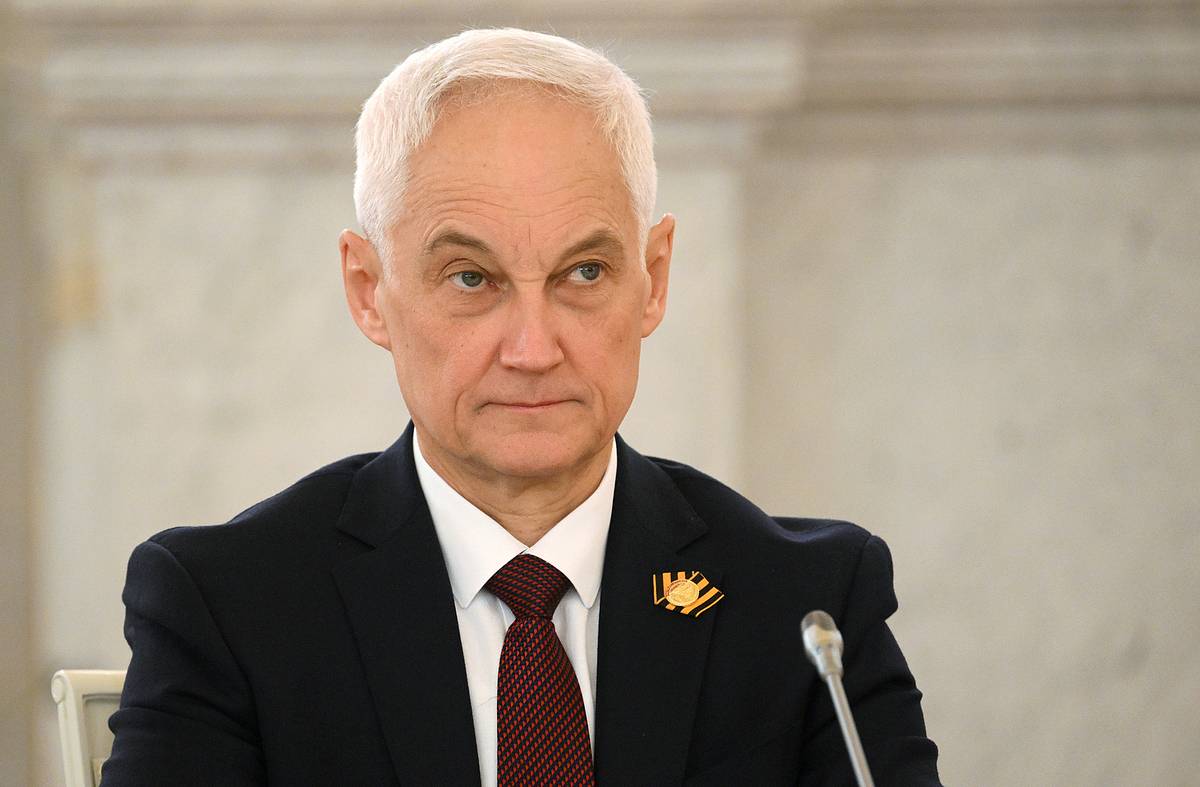 Белоусов провел переговоры с главой военного ведомства Мали