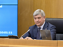 Глава Воронежской области попал в середняки рейтинга самый богатых губернаторов