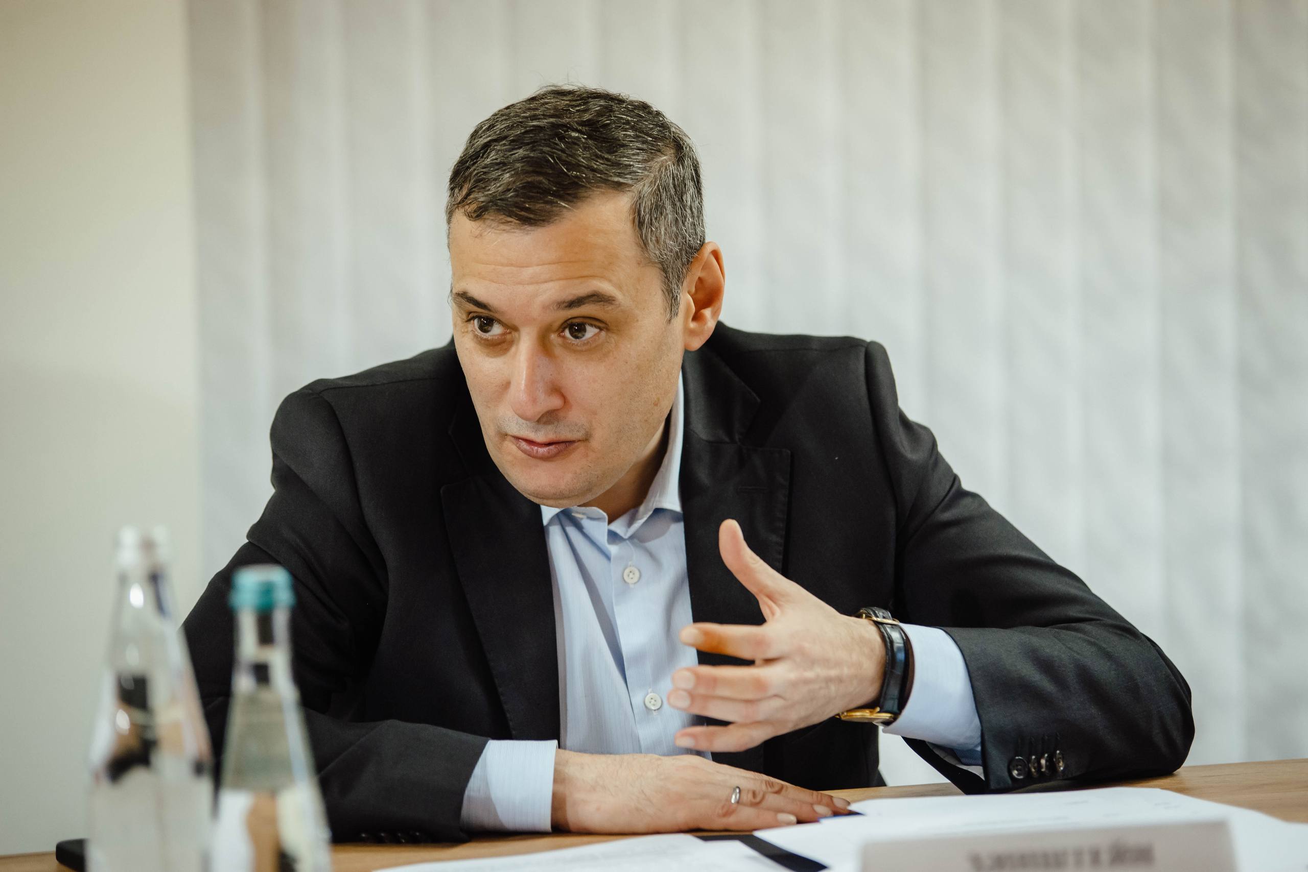 Курская область отремонтирует въездные стелы и увековечит имена героев