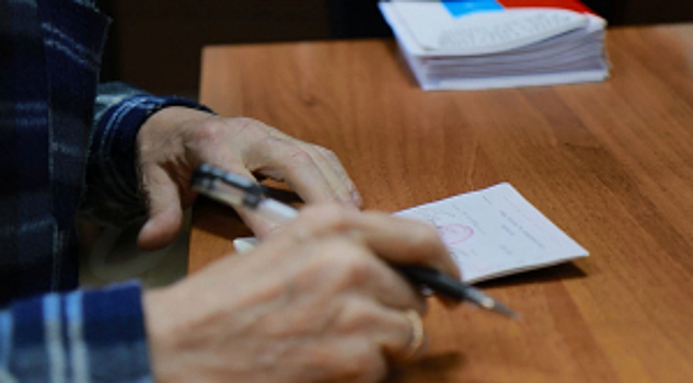 В Адыгее полицейские вручили паспорта гражданина Российской Федерации жителям Херсонской области