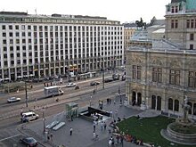 Moody's понизило прогноз по кредитному рейтингу Австрии
