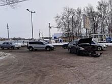 При столкновении трёх иномарок на Московском шоссе пострадал человек