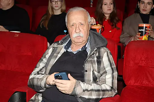 Леонид Якубович раскрыл, что в его райдере нет алкоголя и есть визит в аэроклуб